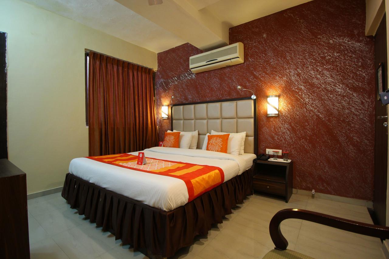 Oyo 8786 Hotel Maan Residency アーメダバード エクステリア 写真